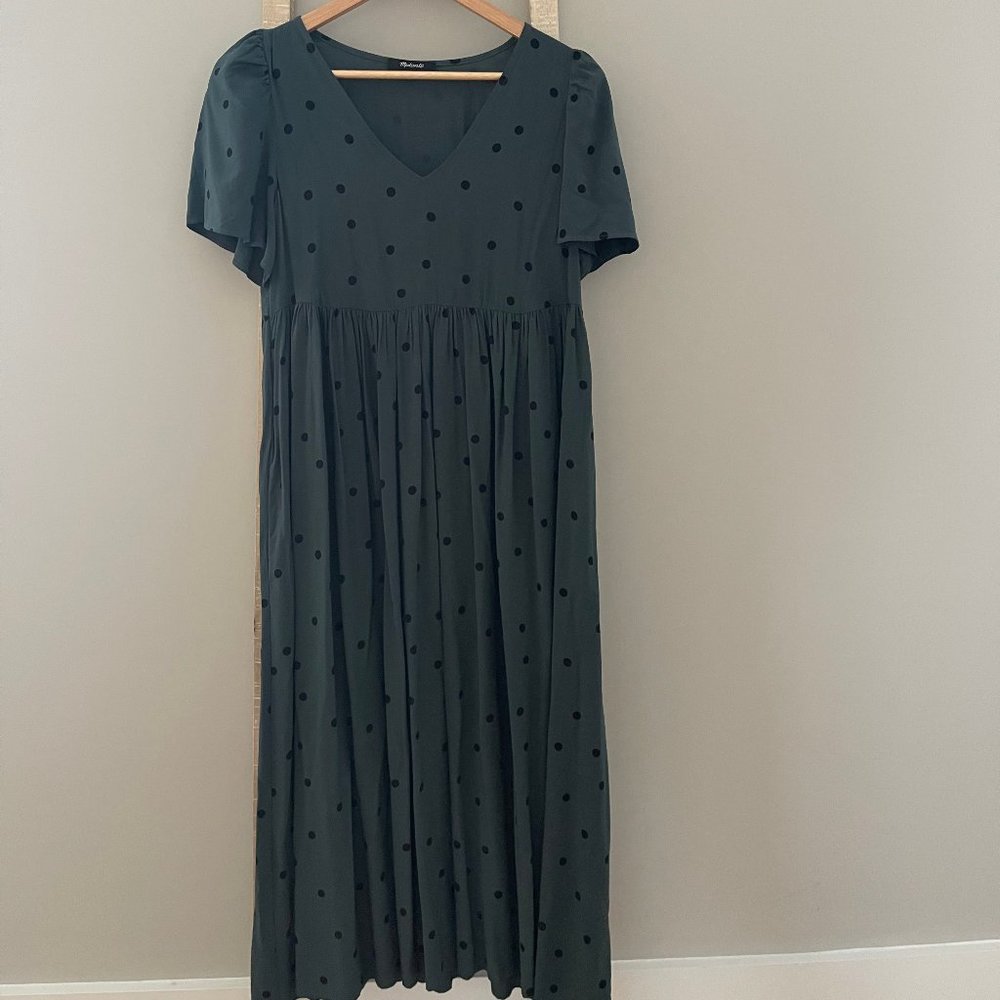 Puff-Sleeve V-Neck Midi Dress in Tossed Dot - Madewell